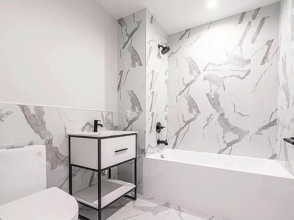 286 Willoughby Ave APT 4B