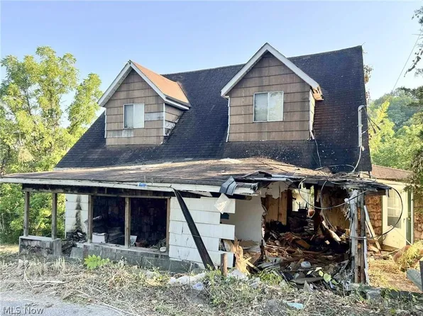121 Water St, Spencer, WV 25276