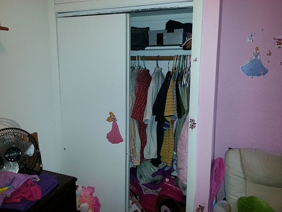 5th image of 3055 W Eastwood Ave APT 1
