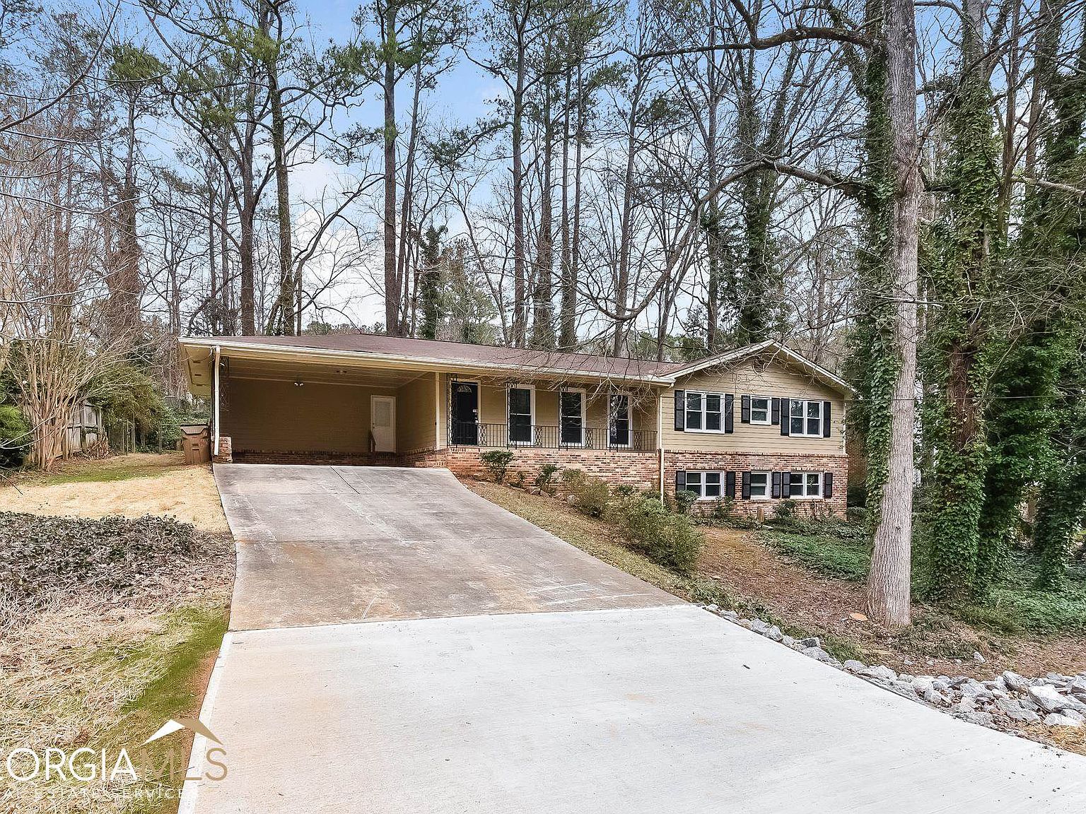 694 Hickory Ridge Rd, Lilburn, GA 30047 | Zillow