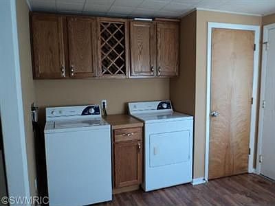 3rd image of 1960 Woodward Dr