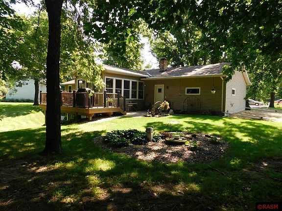 5th image of 229 Mapleridge Dr