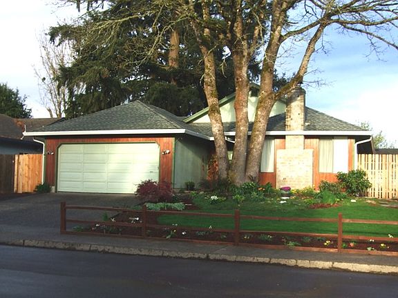 2nd image of 7613 NE 156th Ave