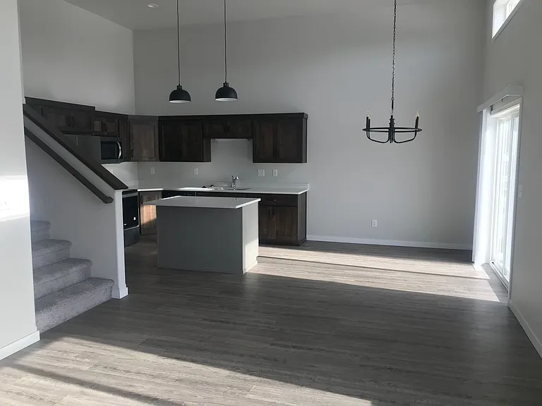 301B Torontos Ct — Photo 2
