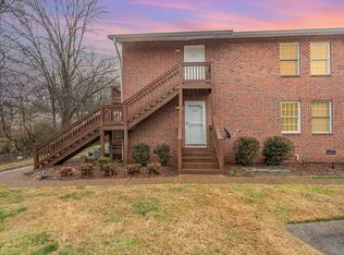 206 Brooke Castle Dr, Hermitage, TN 37076