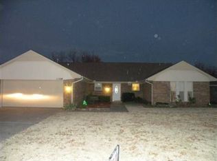 11508 Windmill Rd, Oklahoma City, OK 73162