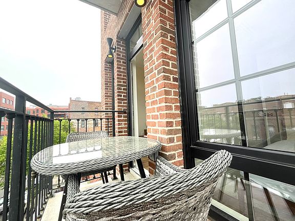 4th image of 270 Sullivan Pl #4F