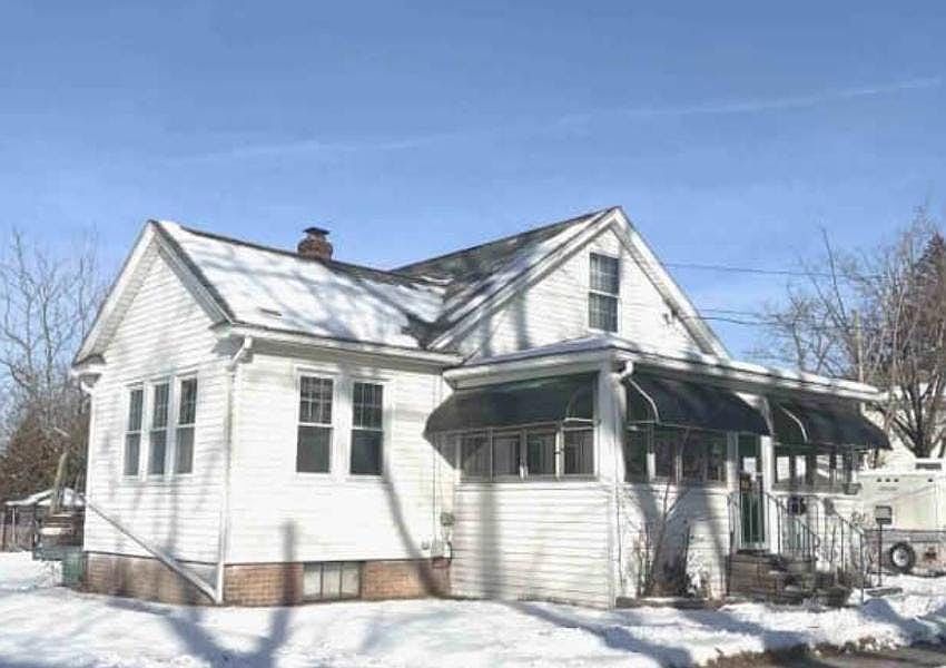 1st image of 16 Oxford Pl