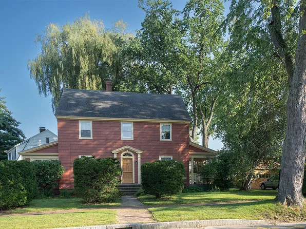 4 Woodmont Street, Portland, ME 04102
