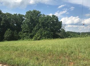 194 Waterstone Dr, Benton, TN 37307