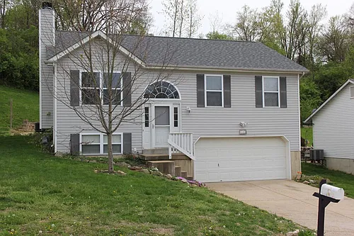 127 Fenton Xing Photo 1