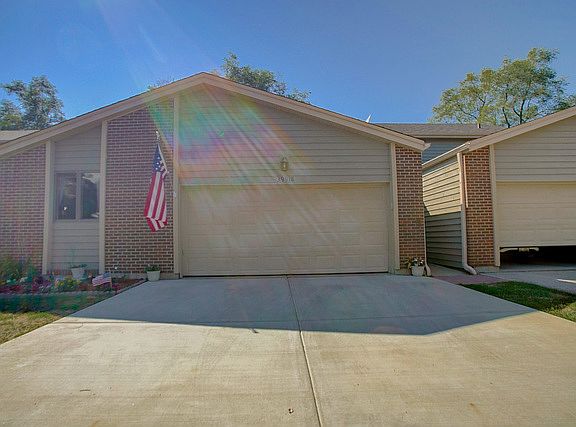 2nd image of 39918 N Golf Ln