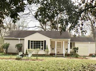 214 S Park Dr, Jackson, MS 39211