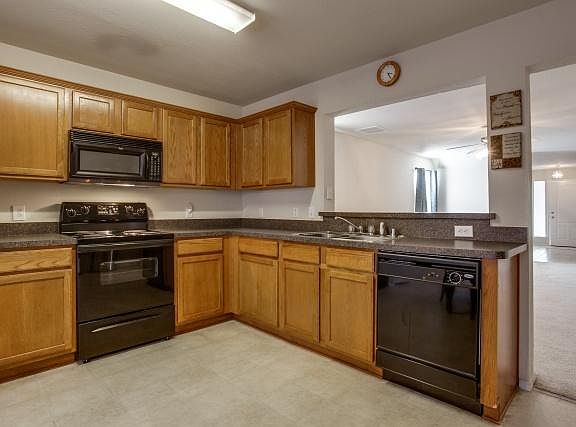 5th image of 3925 Temecula Creek Trl