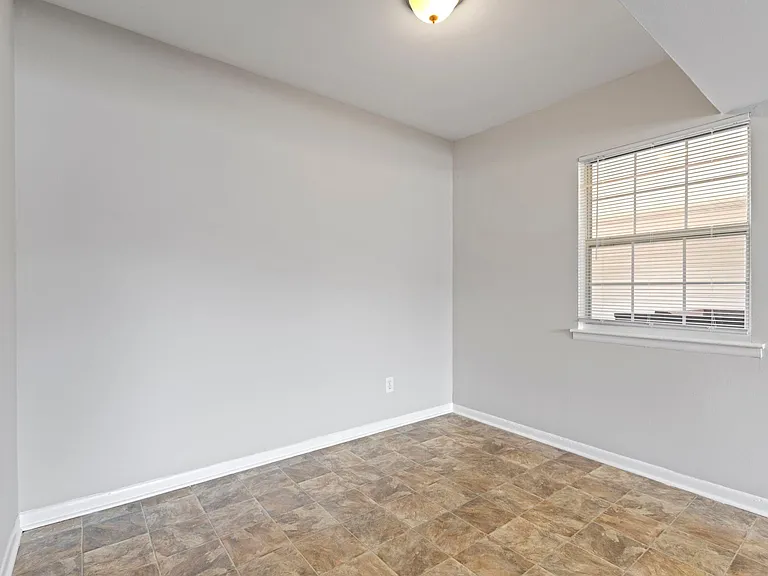 The Fields Apartment Homes — Photo 13