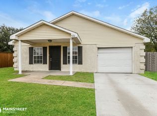 9216 Christopher Cir, Fort Worth, TX 76140
