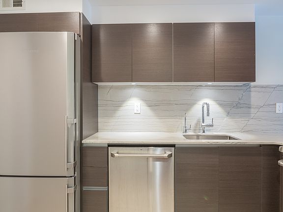 4th image of 210 W 89th St APT 8H