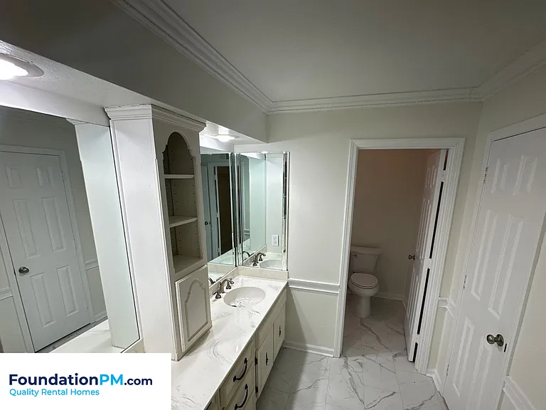 7939 Dovie Ln — Photo 25