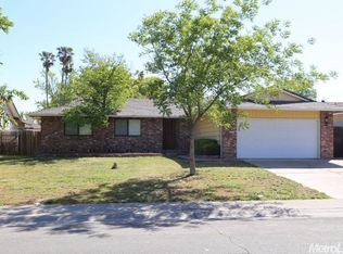 8051 Grandstaff Dr, Sacramento, CA 95823