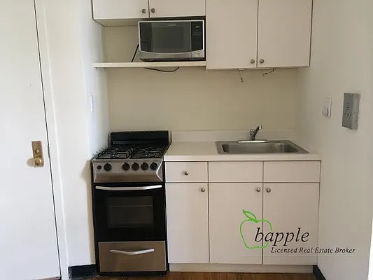 Rented by Bapple | media 10