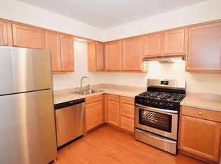 Maple Apts, Lisle, IL 60532