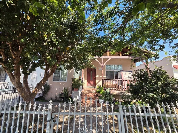 129 W 70th St, Los Angeles, CA 90003