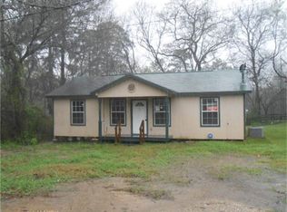 945 Trinity Cut Off, Huntsville, TX 77320