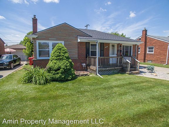 4th image of 28389 Edward St