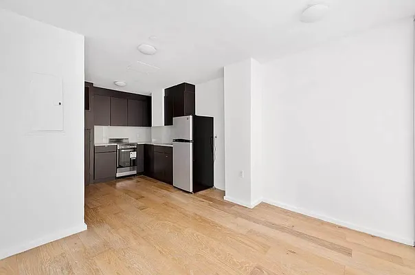 Rented by Voro NYC | media 17