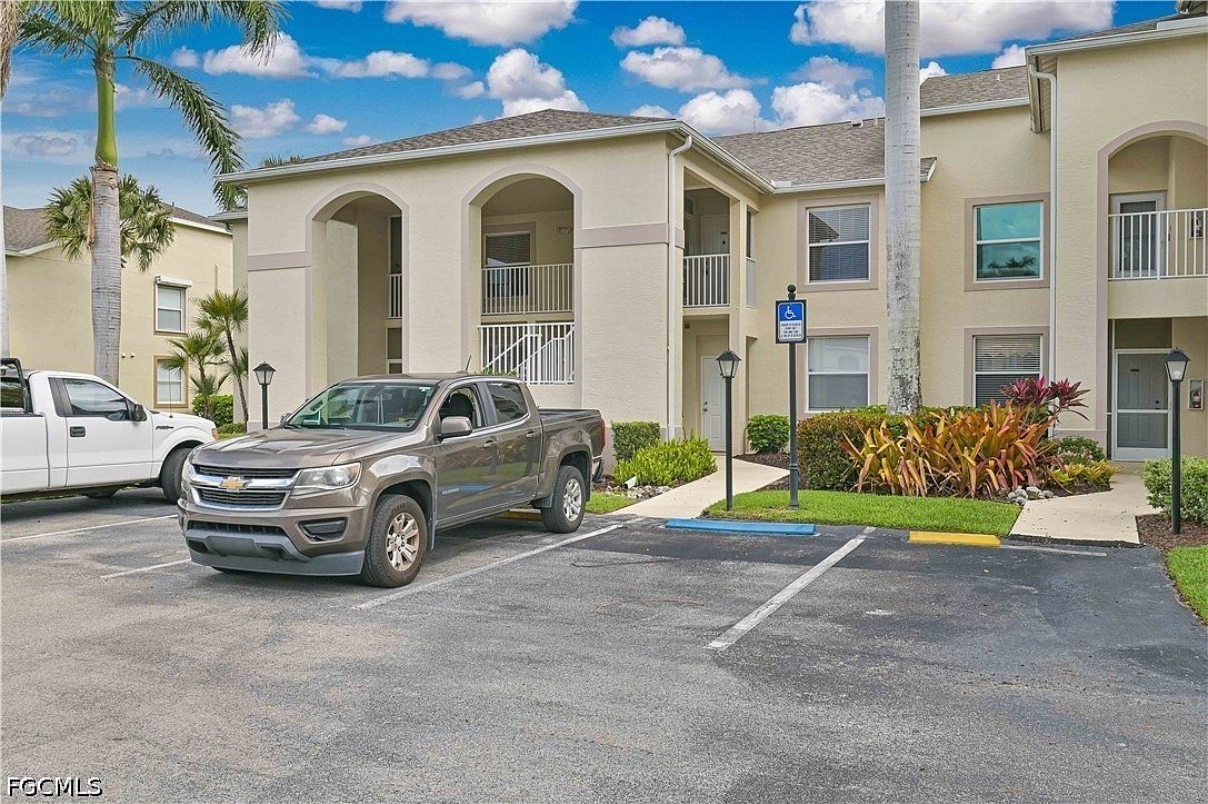 21341 Lancaster Run Unit 422