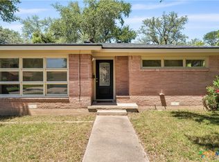 2904 W Avenue R, Temple, TX 76504