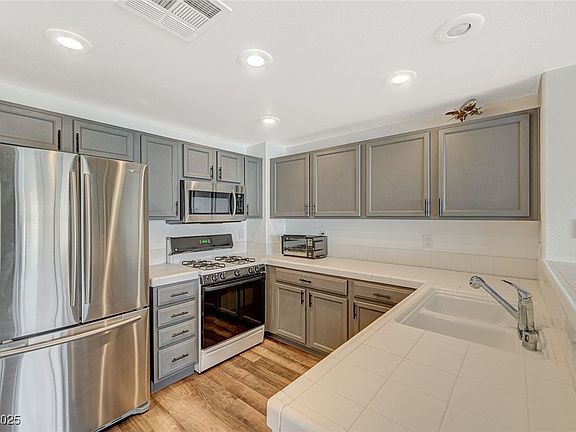 4th image of 10809 Garden Mist Dr APT 2041