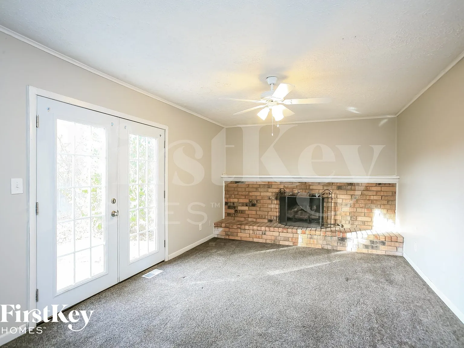 3 bed, 1.5 bath, 1508 sqft, $1,825 — Photo 3