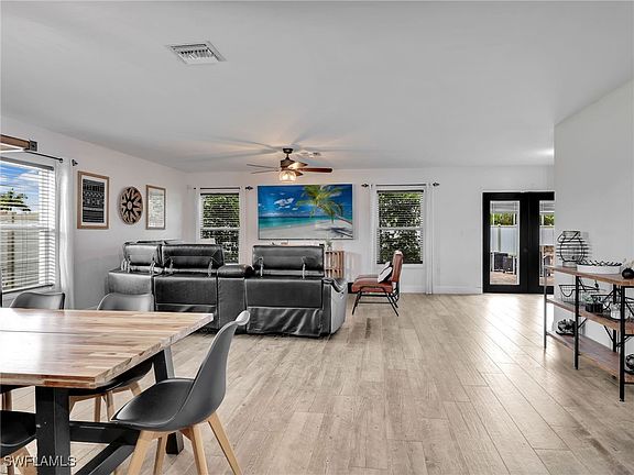 5th image of 2604 SW 1st Pl