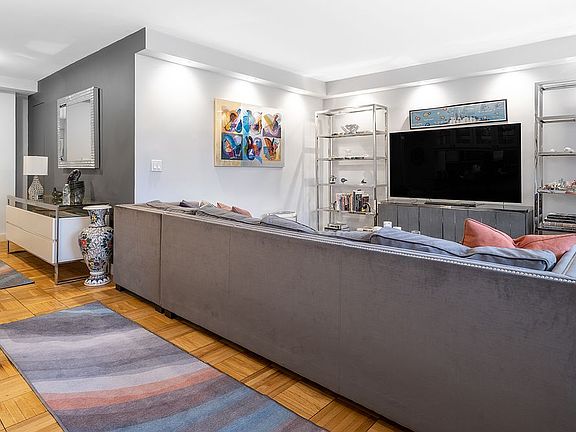 2nd image of 345 E 52nd St APT 11A