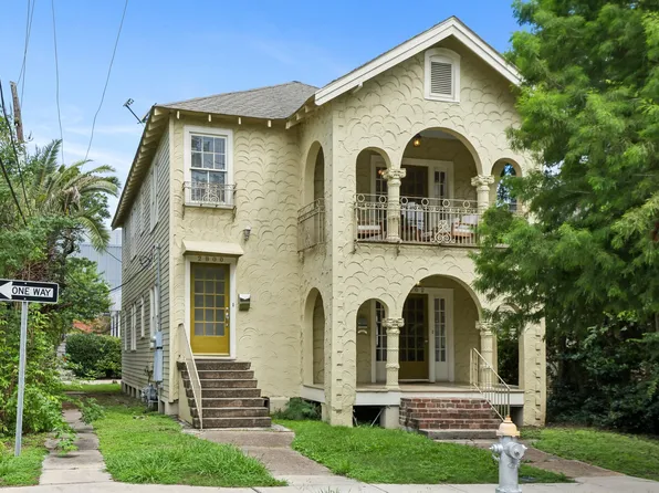 2802 Calhoun St, New Orleans, LA 70118