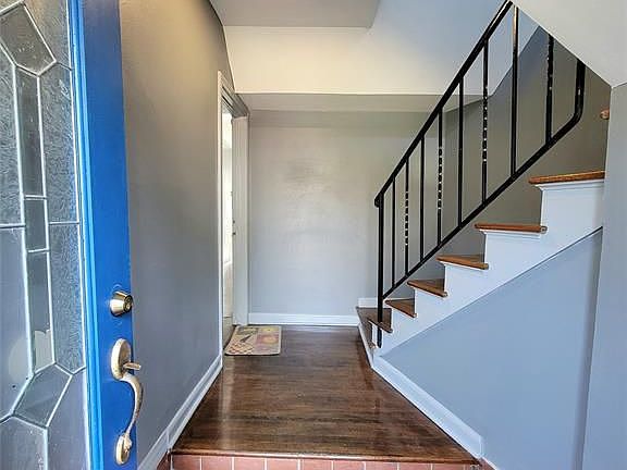 3rd image of 2027 Sheridan St #1