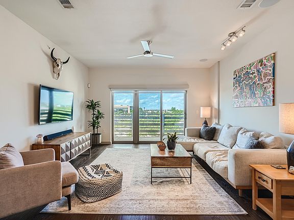 2nd image of 3600 S Lamar Blvd APT 505