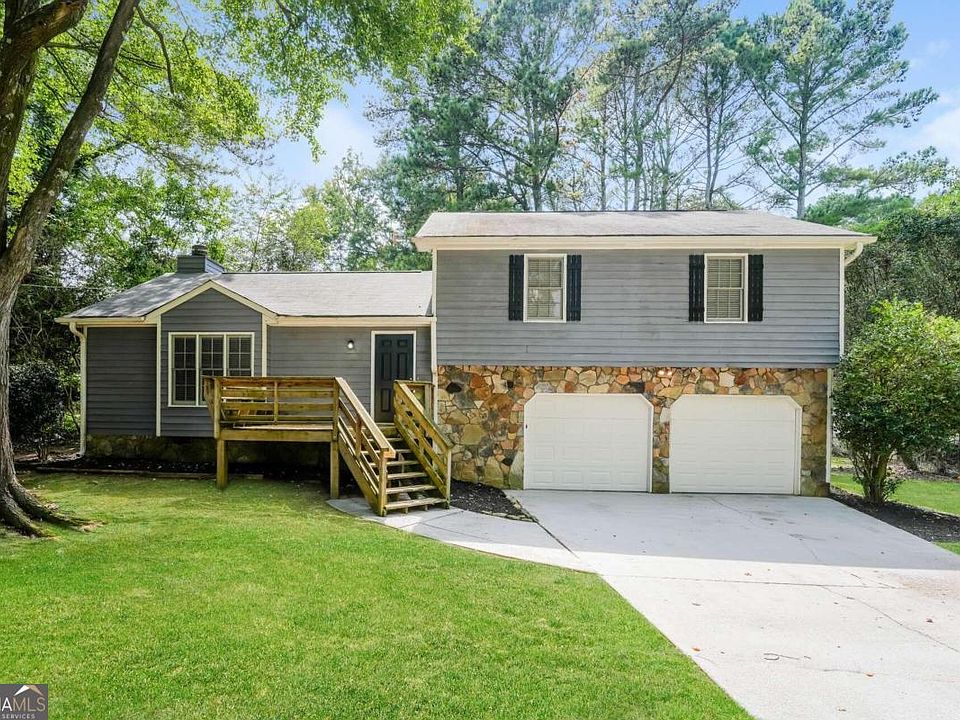 1st image of 2401 Three Bars Dr