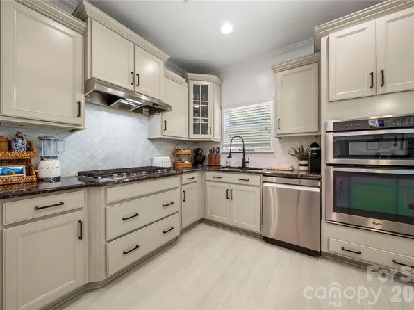 724 Balboa Ct, Fort Mill, SC 29715