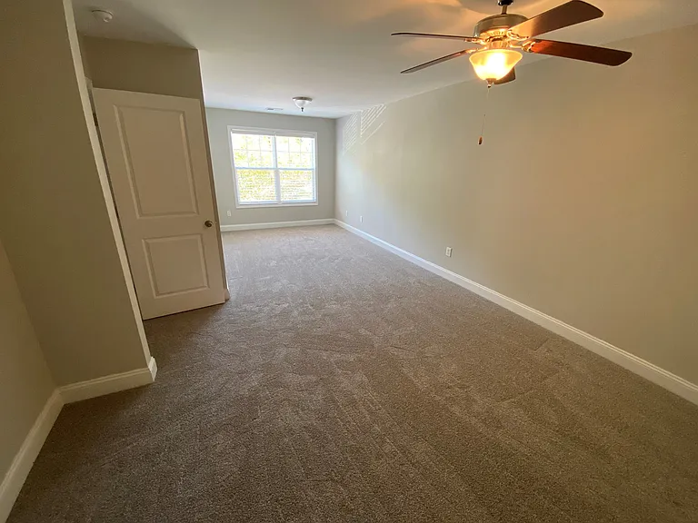 3635 Bagley Dr — Photo 19
