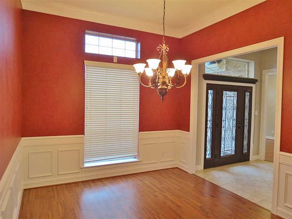 5th image of 3525 Whittaker Ln