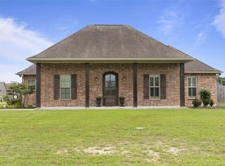 621 Chestnut St, Iowa, LA 70647