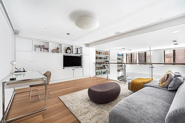 Sold by Compass | media 4