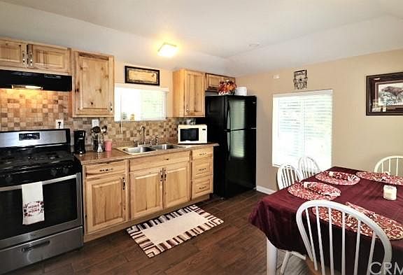 3rd image of 13880 Pollard Dr