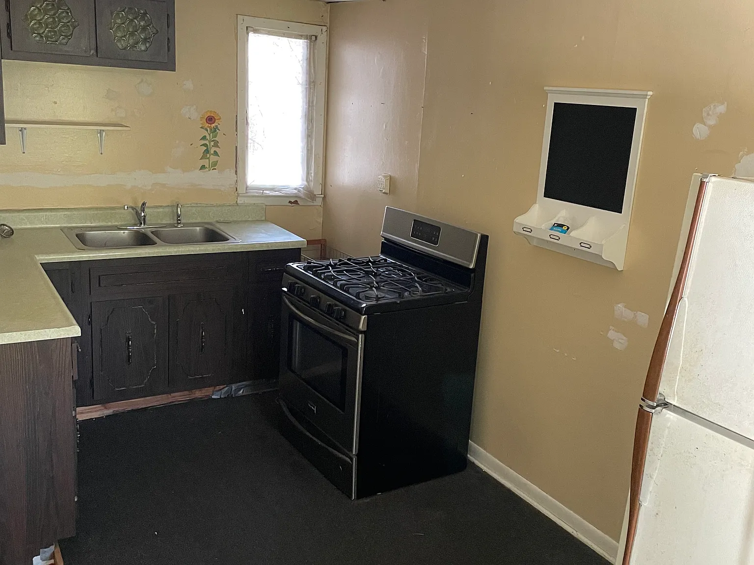 2 bed, 1385 sqft, $950 — Photo 4