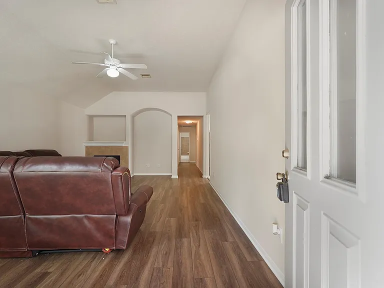 29417 Forest Floor Ln — Photo 4
