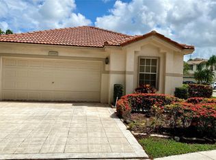 4996 Pelican St, Coconut Creek, FL 33073
