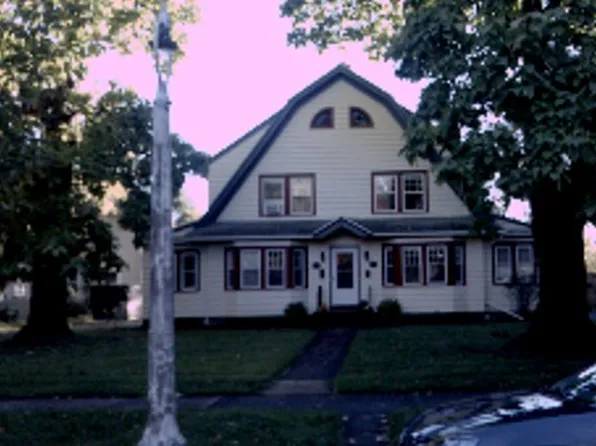 78 Hollywood Ave, Rochester, NY 14618