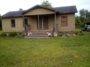 522 James St, Bishopville, SC 29010